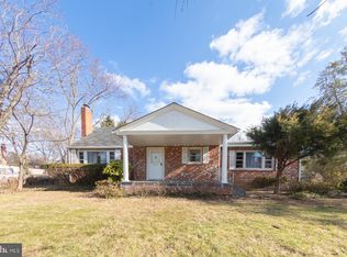 3307 Beechtree Ln, Falls Church, VA 22042