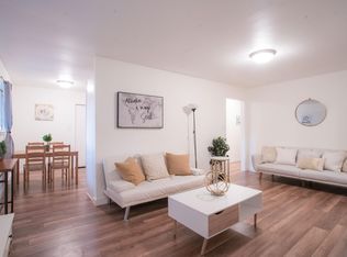 2212 Metcalfe Rd, Austin, TX 78741