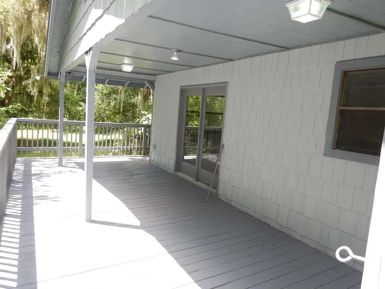 203 Ferguson Dr — Photo 6