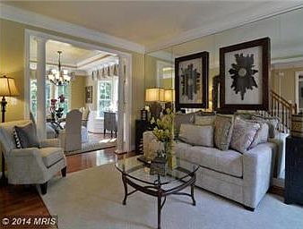 3rd image of 314 Thebes Ln