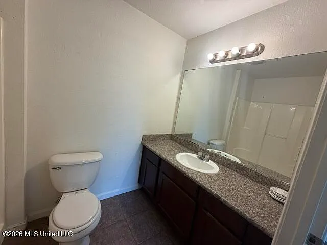 716 Layton Dr — Photo 6