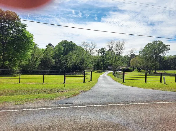 201 Fm 711, San Augustine, TX 75972