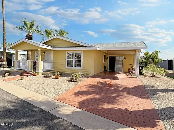 120 N VAL VISTA Drive #136, Mesa, AZ 85213