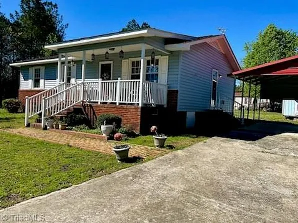 543 Stockyard Rd, Staley, NC 27355