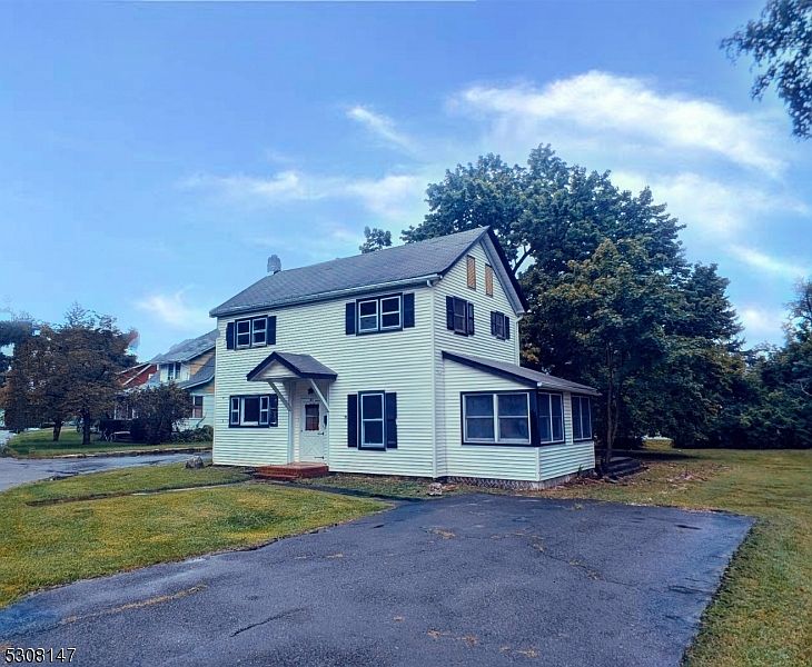 1st image of 25 Kennedy Ave