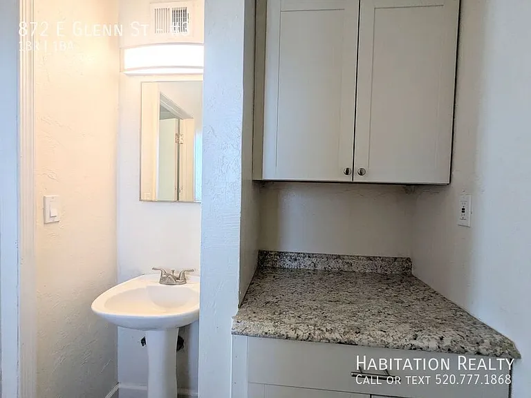 872 E Glenn St #3 — Photo 13