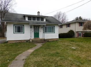 549 Elmgrove Rd, Rochester, NY 14606