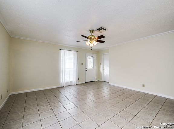 5th image of 3321 Harvest Dr