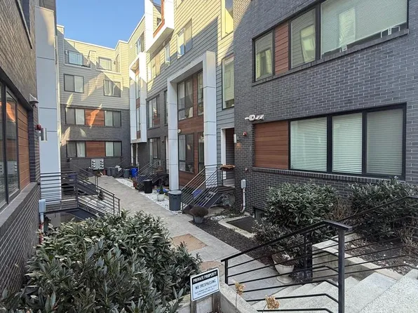 1647 E Eyre St Unit 3, Philadelphia, PA 19125