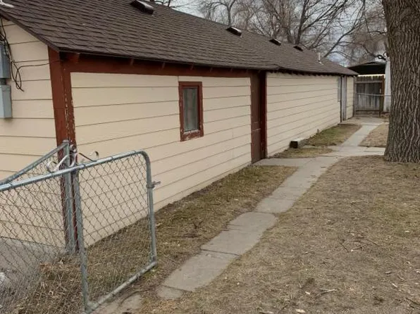 323 W 24th Ave Unit B, Torrington, WY 82240