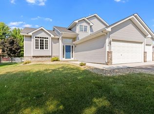 7150 96th St S, Cottage Grove, MN 55016