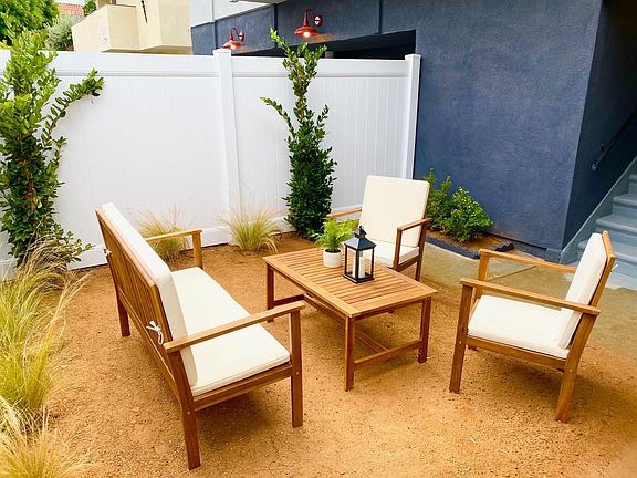 3rd image of 3581 S Centinela Ave #5