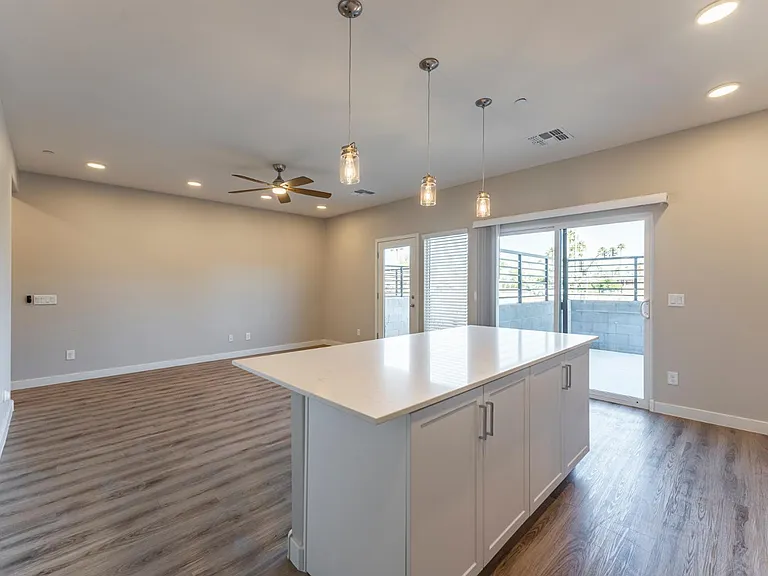 432 S 32nd St #120 — Photo 12