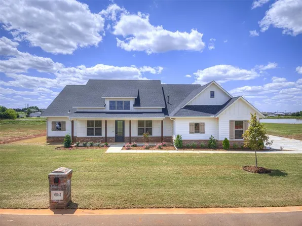 6841 Lakeview Dr, Cashion, OK 73016