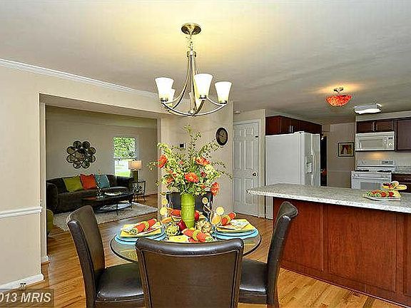 5th image of 15849 Buena Vista Dr