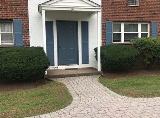 16 Colonial Dr APT A, Rocky Hill, CT 06067