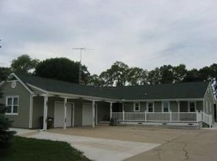 9460 Churchill Rd, Jackson, MI 49201