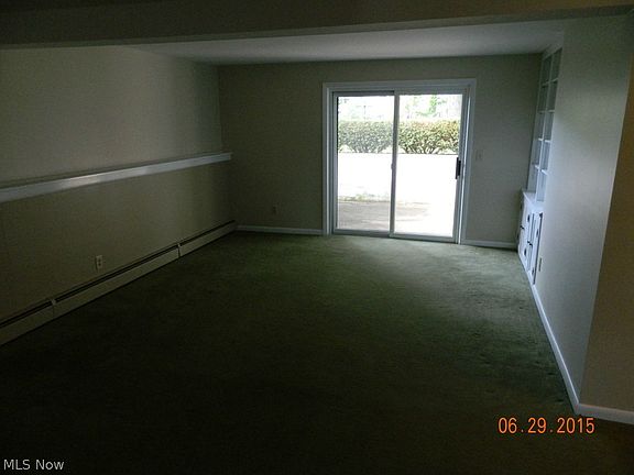 4th image of 780 E Spruce Ave