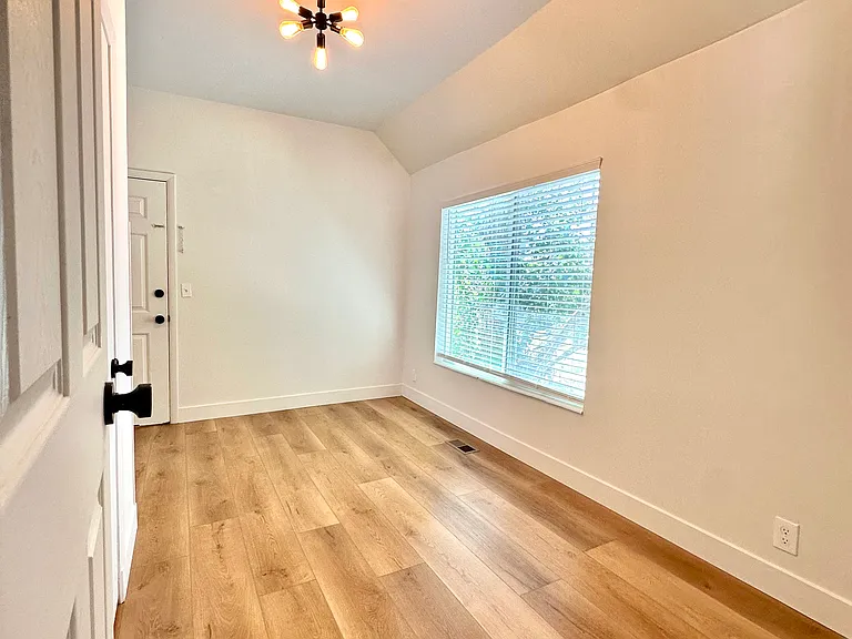 1012 S West Temple St #2 — Photo 6