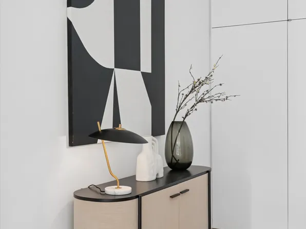 109 West 26th Street image 8 of 22