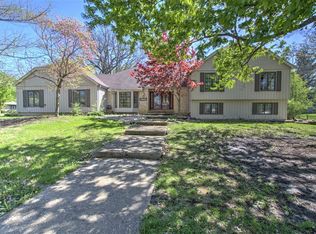 5244 Yavapai Dr, Forsyth, IL 62535