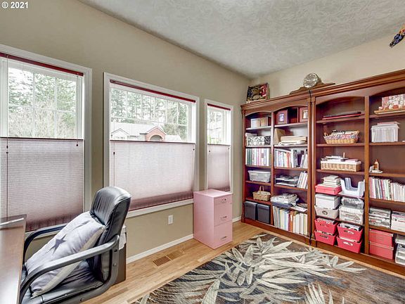 5th image of 13591 SW Hillshire Dr