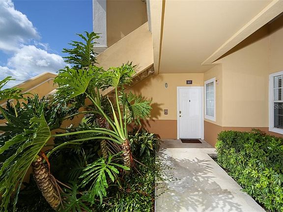 5th image of 1030 Villagio Cir Unit 107