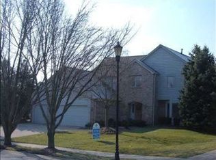 163 Squires Ct, Powell, OH 43065
