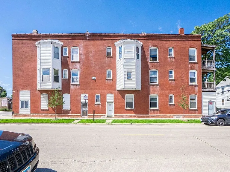 7450 S Maryland Ave #3S — Photo 26