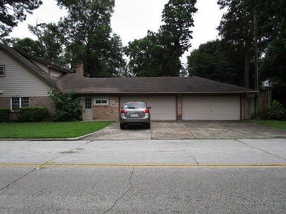 4th image of 1102 Woodfield Ln