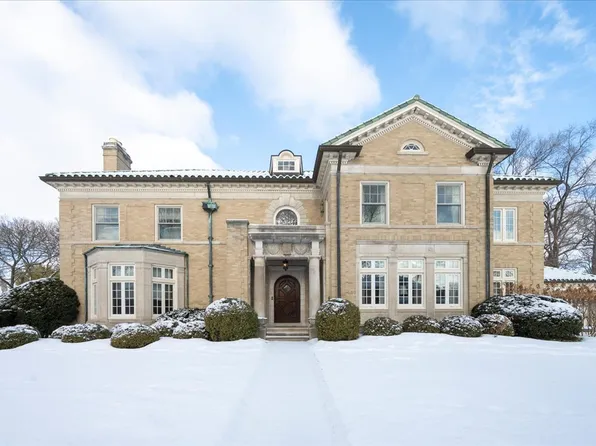 123 Oxford Rd, Kenilworth, IL 60043