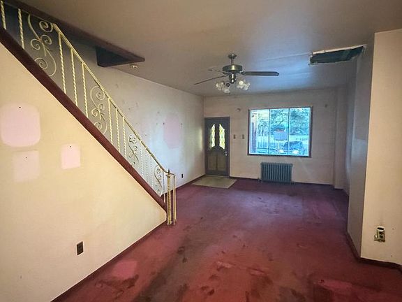 5th image of 2310 Margaret St
