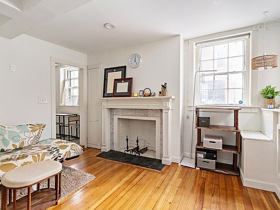 4th image of 49 Grove St #A