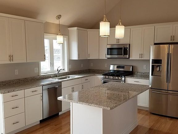 3rd image of 2 Viera Dr
