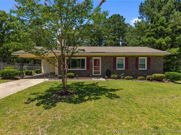 2284 Ridge Manor Dr, Fayetteville, NC 28306