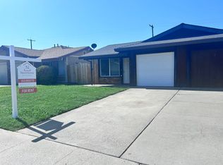 9673-9675 Lake Natoma Dr #4953EB57E, Orangevale, CA 95662