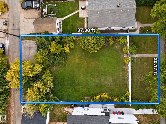 3rd image of 12020 63rd St NW