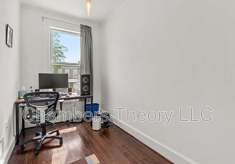 3532 Warder St NW — Photo 30