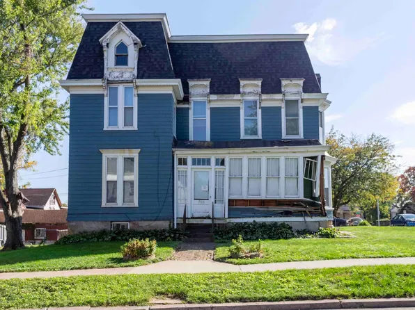 788 Fenelon Pl, Dubuque, IA 52001