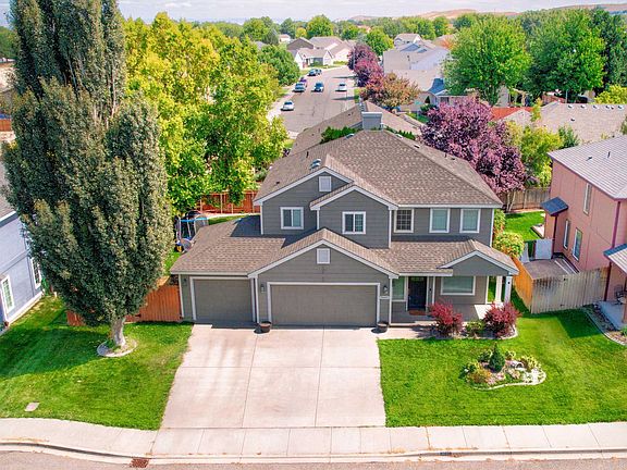 2nd image of 2605 W 32nd Ct