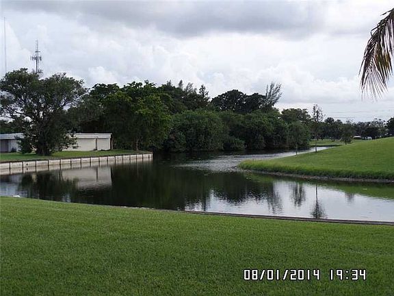4th image of 4605 Cavendish Dr
