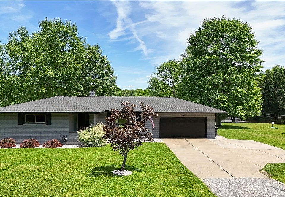 1st image of 6132 Oak Hill Dr
