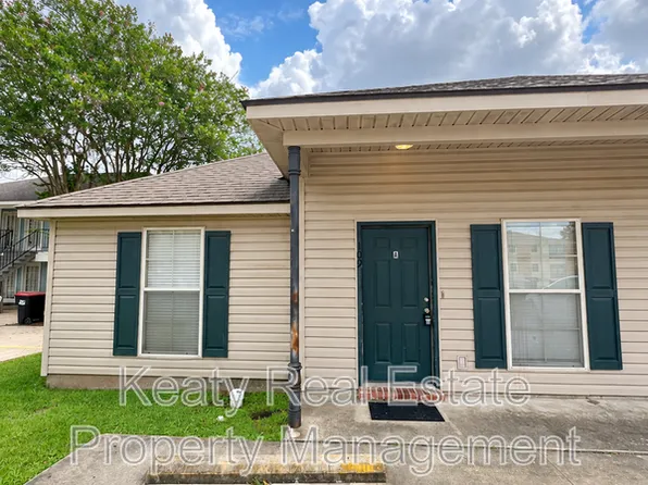 109A Country Ln, Lafayette, LA