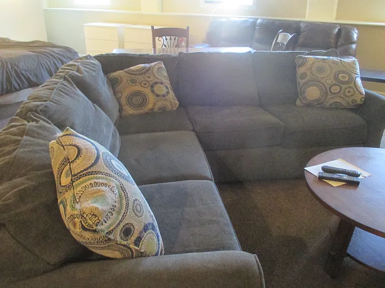 215 Benmont Ave — Photo 12