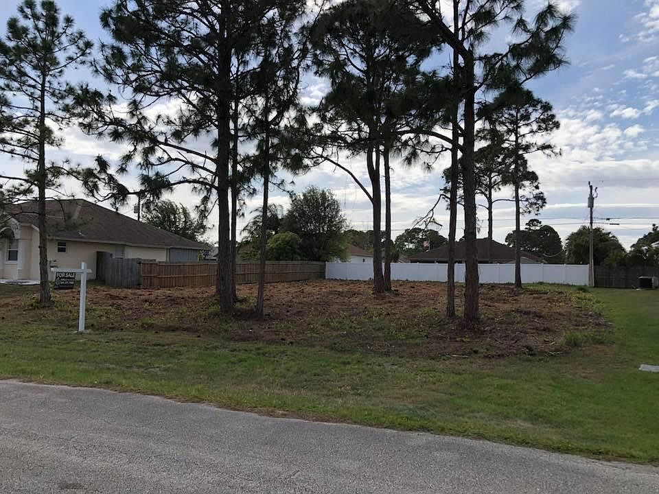 2nd image of 3444 SW Funtuna St