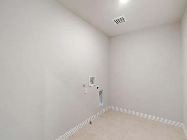 1820 Cinnamon Trl — Photo 27