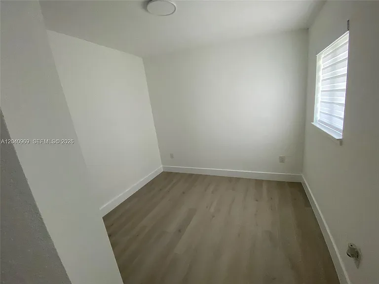 1170 NW 25th St #1170 — Photo 11