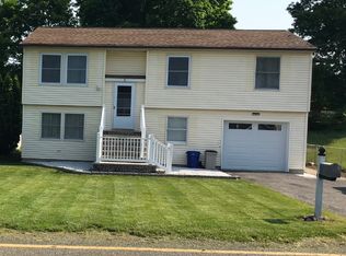 5 Kovach St, Franklin, NJ 07416