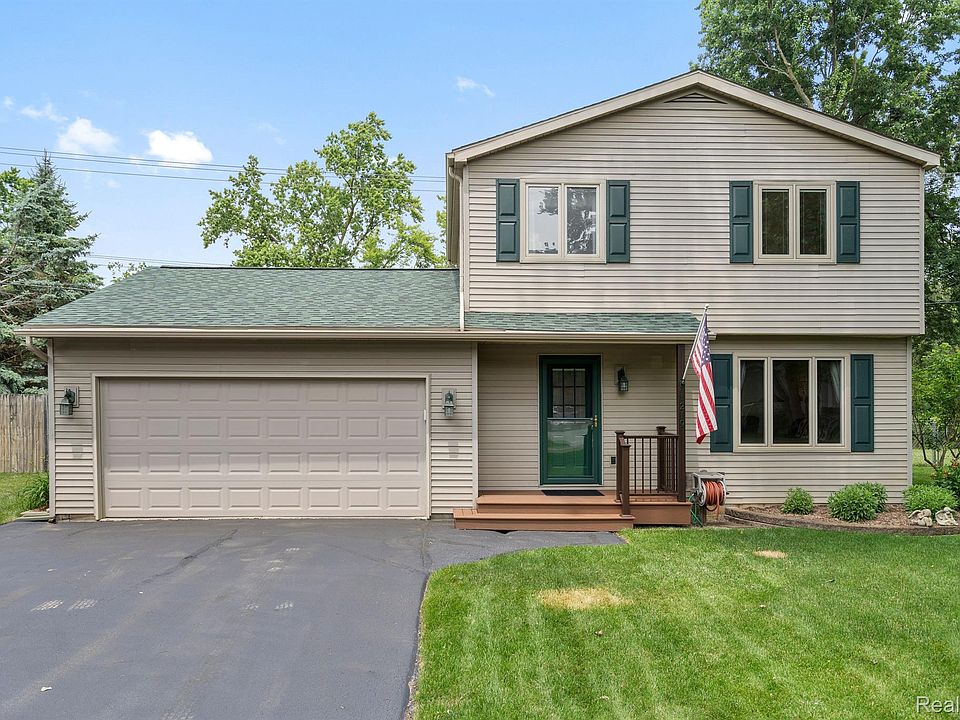 1st image of 1219 Holliday Dr