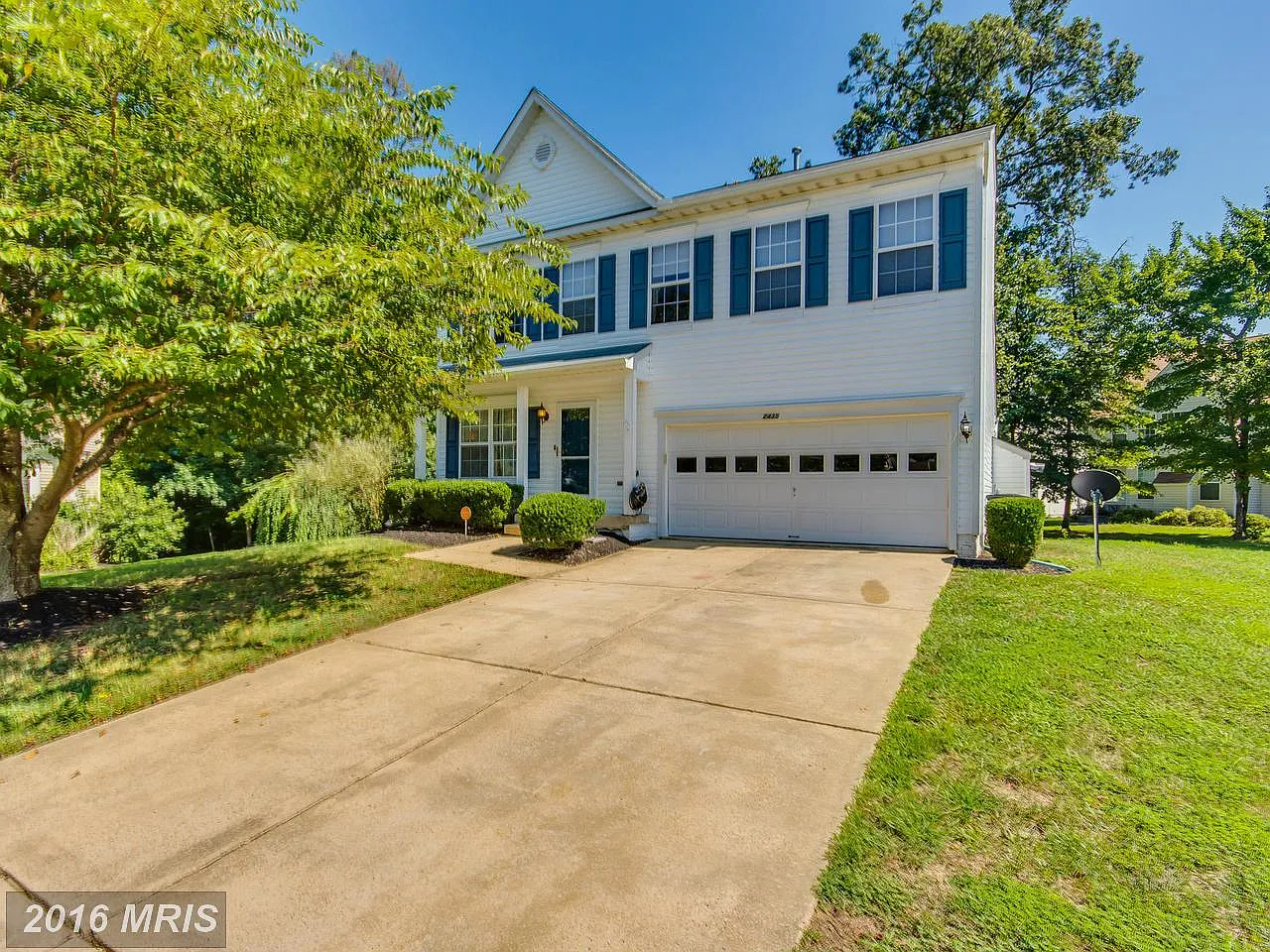 2435 Grantham Ct photo 1